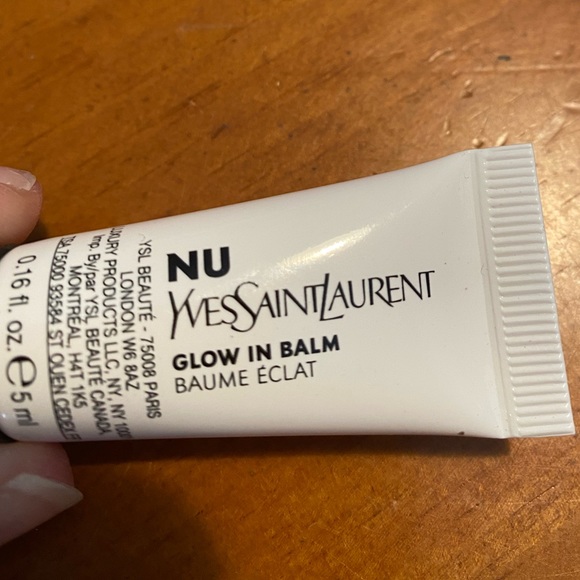 Yves Saint Laurent Nu Glow in Balm - Picture 3 of 11